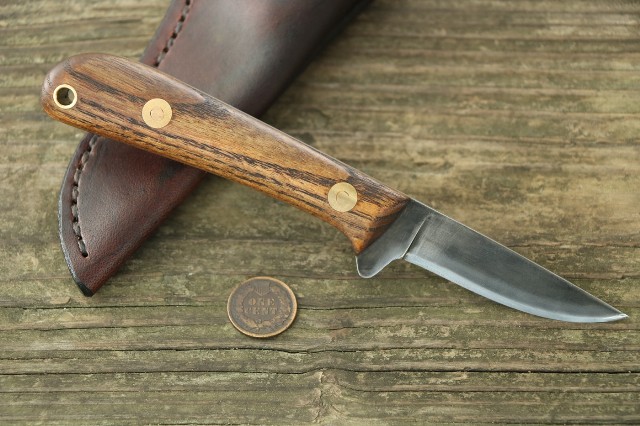 Custom Hunting Knives, Skinning Knives, Lucas Forge, Bushcraft Knives, Fillet Knives
