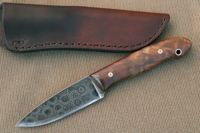 Damascus Knives, Custom Damascus Knife, Lucas Forge, Custom Hunting Knives, Belt Knives