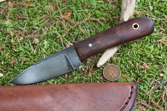 Small Frontier, Hunting Knife