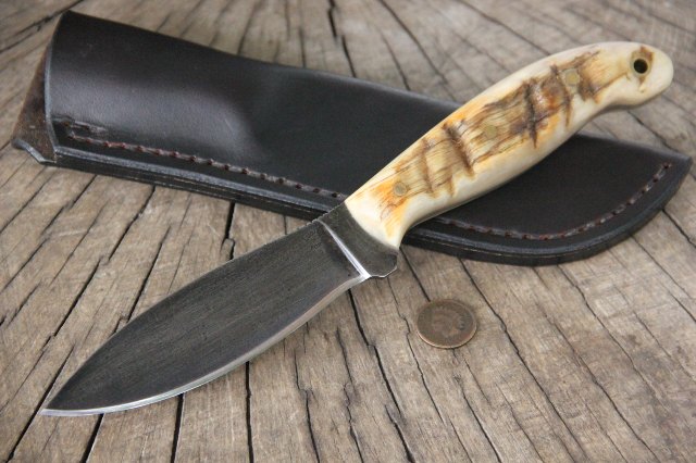 Custom Hunting Knives, Lucas Knives, Hunting Knives, Antler Handled Knives, Jack Pine Special, Canadian Belt Knife