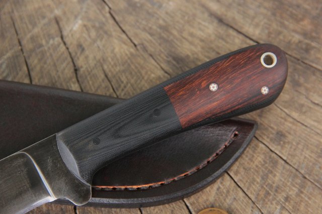 Hunting Knife, Elk River, Elk River Hunter, Elkr River Hunting Knife, Elk Hunting, Deluxe Knife, Deluxe Custom Knife, Lucas Forge Knives, Skinning Knife, Display Knife, Trapping Knife, Gift Knife, Custom Knives