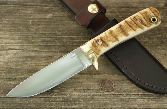 Classic Hunter, Custom Knives, Lucas Forge