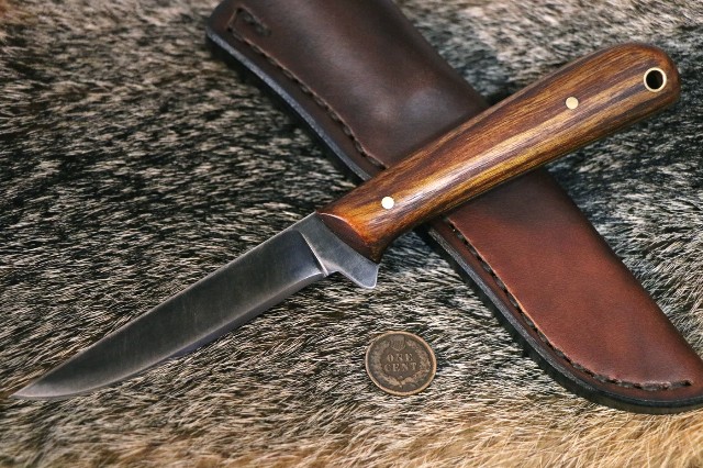 ProSkinner, Skinning Knife, Trapping Knife, Custom Hunting Knives, Lucas Forge, Lucas Knives, Woodsman Knives