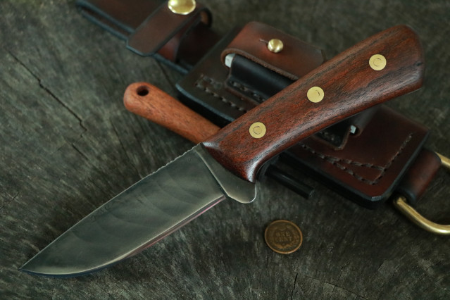 Elk River Hunter, Hunting Knife, Lucas Forge, Trekker Sheath