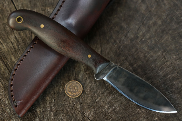 Lucas Forge, Custom Hunting Knives, Jack Pine Knife, Belt Knife