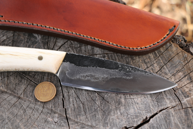 Hand Forged Knives, Belt Knives, Trail Knives, Frontier Knives, Handmade Knives, USA Made Knives, Lucas Forge, Custom Hunting Knives