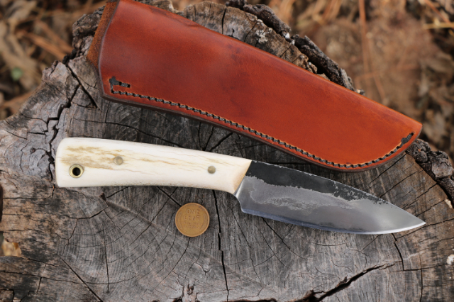 Hand Forged Knives, Belt Knives, Trail Knives, Frontier Knives, Handmade Knives, USA Made Knives, Lucas Forge, Custom Hunting Knives