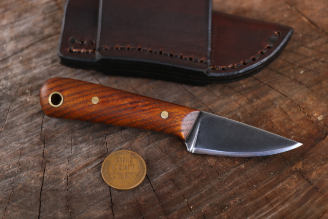 Custom Hunting Knives, Lucas Forge, Handmade Knives, USA Made Knives, USA Knifemaker, Custom Knifemaker, Custom Neck Knife