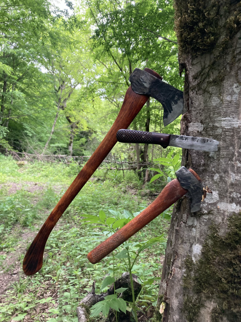 Lucas Forge Knives, Wolf Valley Forge Axes, Custom Hunting Knives, Custom Kephart Knives