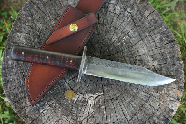Bowie Knife, Buffalo Bowie, Custom Hunting Knives, Hammer Forged Knives, Hammer Forged Bowie Knife, USA Made Hunting Knife